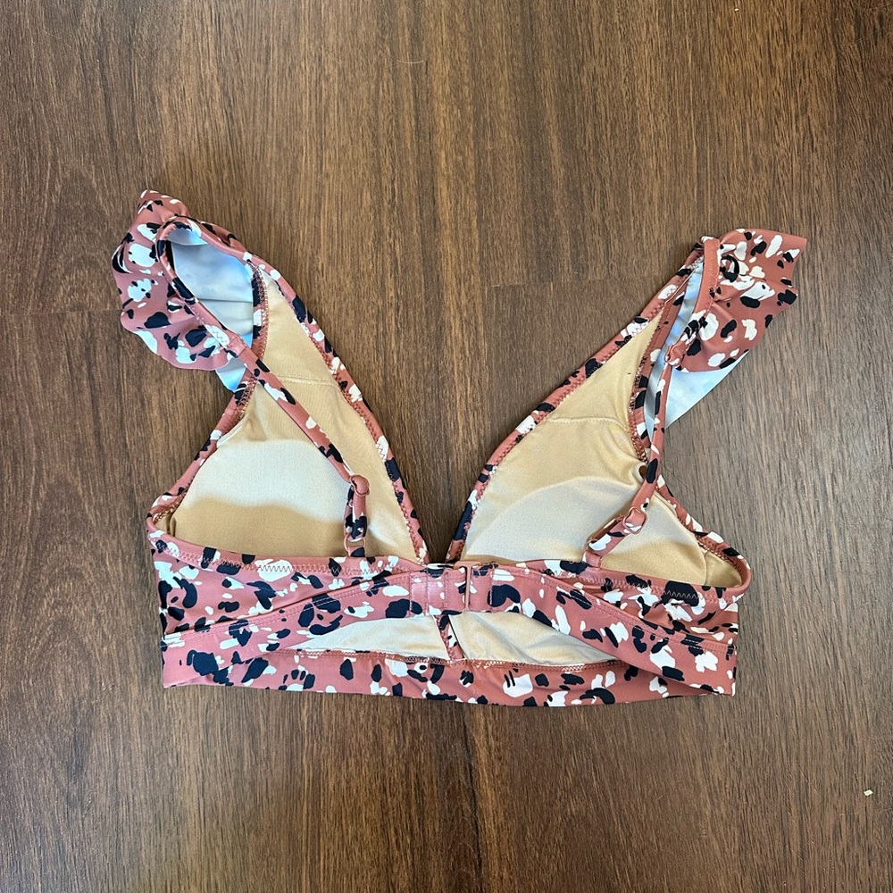 Old Navy Ruffled Bikini Set - Picture 6 of 6